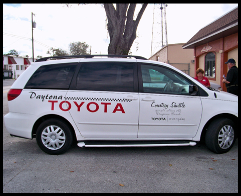 Vehicle lettering in Daytona